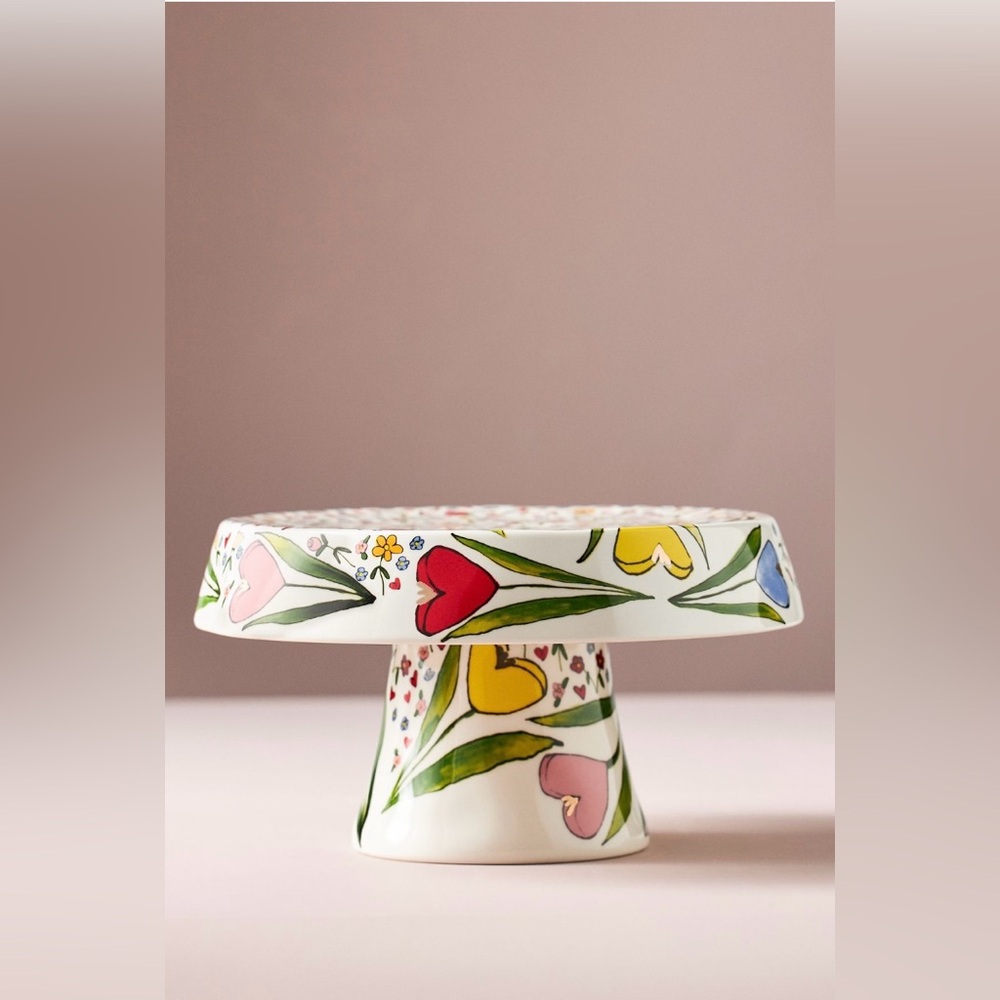 ▪️NIB Anthropologie - Mud Fairy Blooming Hearts Stoneware Cake Stand